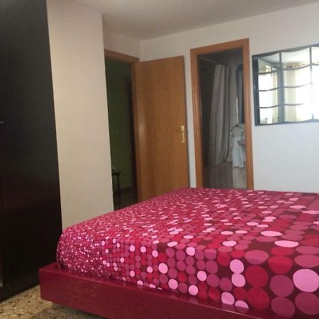 דירות ולנסיה Amplio Y Comodo Apartamento Con Parking מראה חיצוני תמונה