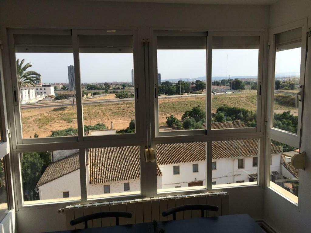 דירות ולנסיה Amplio Y Comodo Apartamento Con Parking מראה חיצוני תמונה