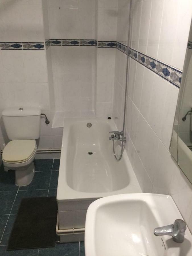 דירות ולנסיה Amplio Y Comodo Apartamento Con Parking מראה חיצוני תמונה